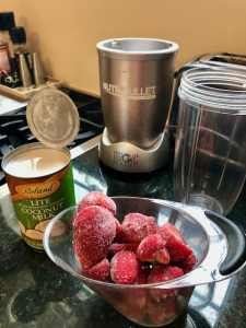 Strawberry Lemon Chia Pudding
